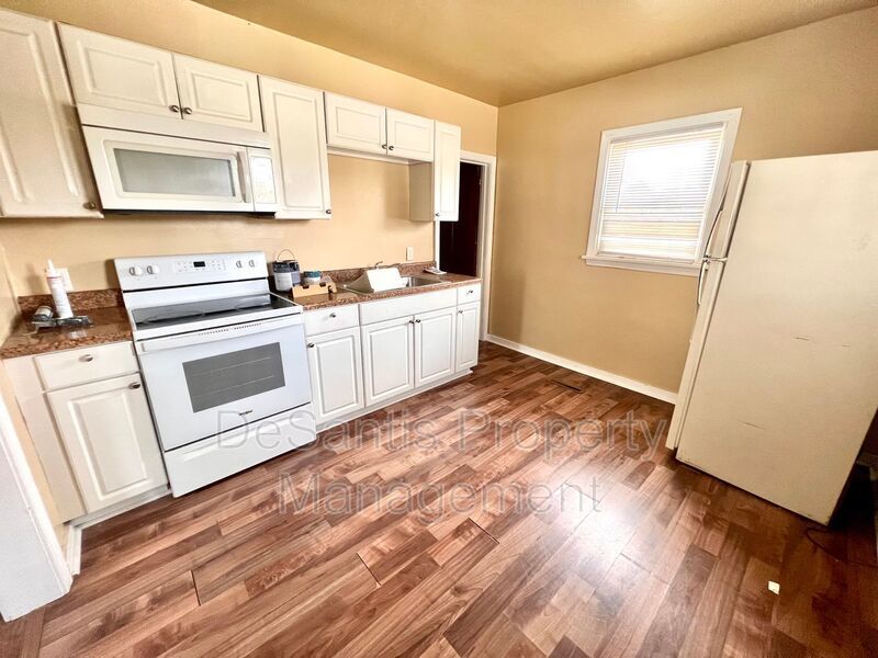 Beaver Falls - 2 bedroom 1 Bath Home property image