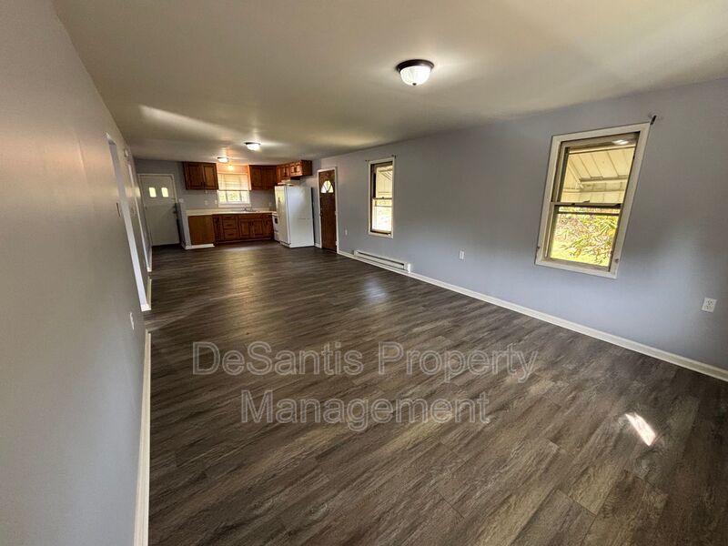 Beautiful 2 Bedroom 1 Bathroom home in Beaver Falls! property image