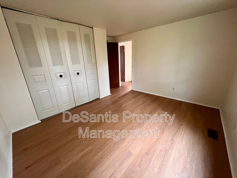 Beautiful Home - 3 Bedroom 2.5 Bathroom - Pittsburgh property image