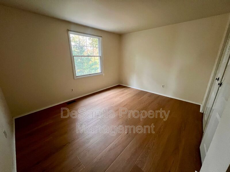 Beautiful Home - 3 Bedroom 2.5 Bathroom - Pittsburgh property image