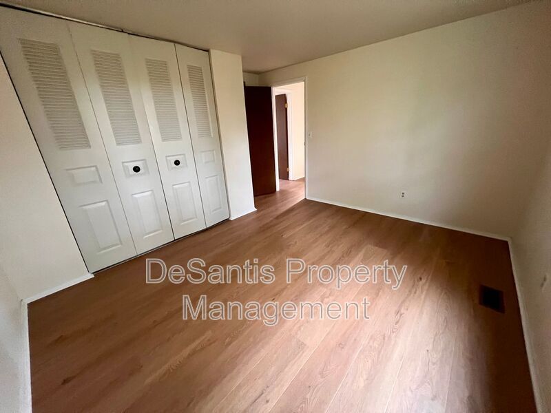 Beautiful Home - 3 Bedroom 2.5 Bathroom - Pittsburgh property image