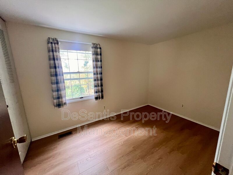 Beautiful Home - 3 Bedroom 2.5 Bathroom - Pittsburgh property image