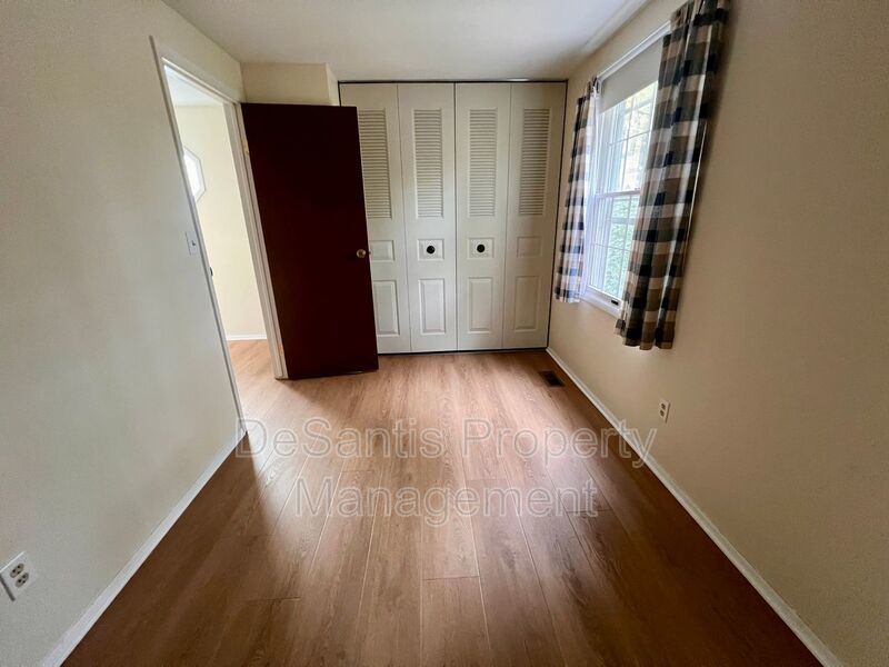 Beautiful Home - 3 Bedroom 2.5 Bathroom - Pittsburgh property image