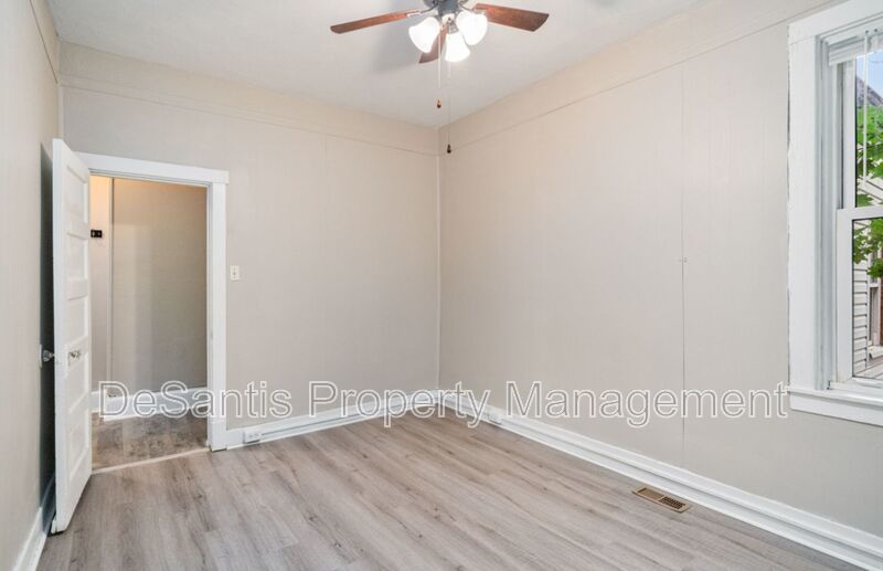 Pittsburgh - 2 Bedroom 1 Bathroom property image