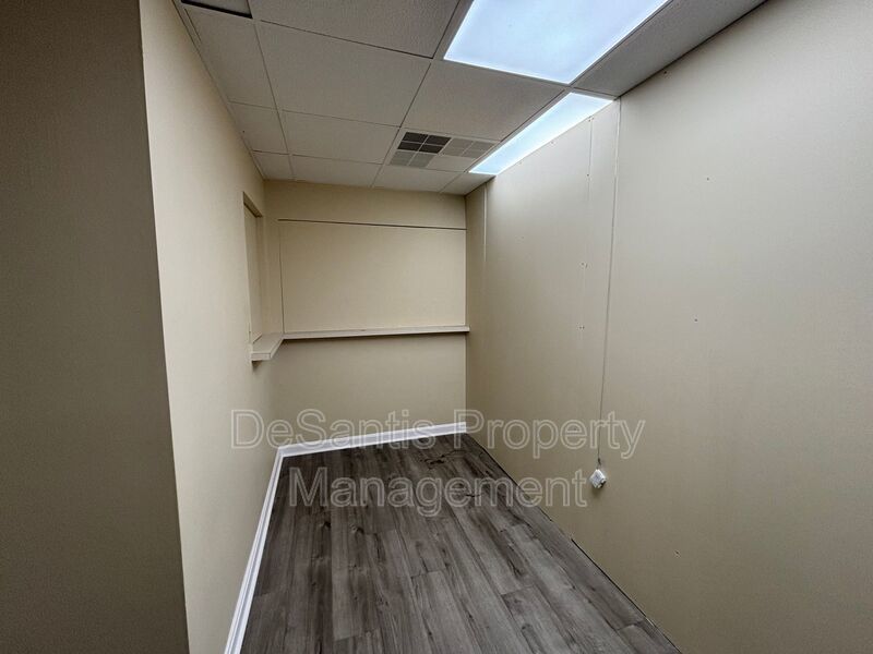 Large Commercial Space in Baden, PA for $1,100 per month! property image