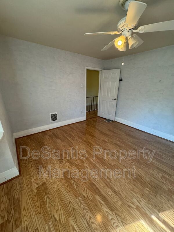 5 Bedroom 2.5 Bath in Squirrel Hill property image