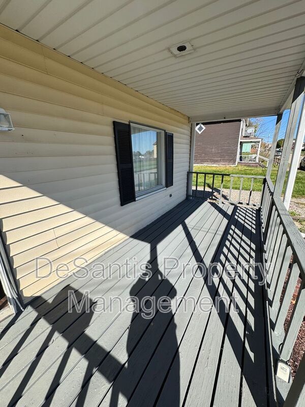 3 Bedroom 1.5 Bath in Natrona Heights! property image