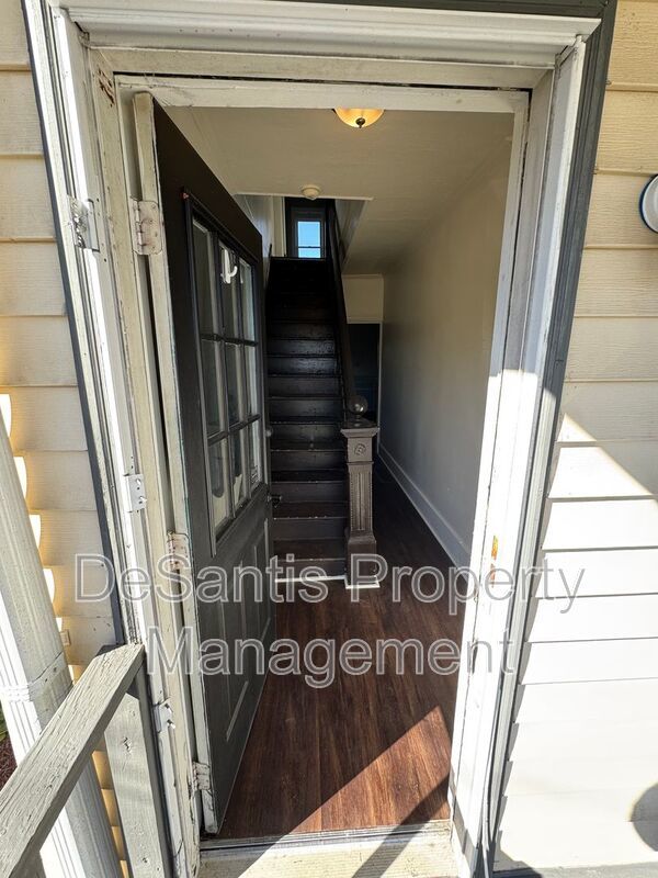 3 Bedroom 1.5 Bath in Natrona Heights! property image