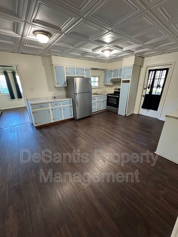 3 Bedroom 1.5 Bath in Natrona Heights! property image