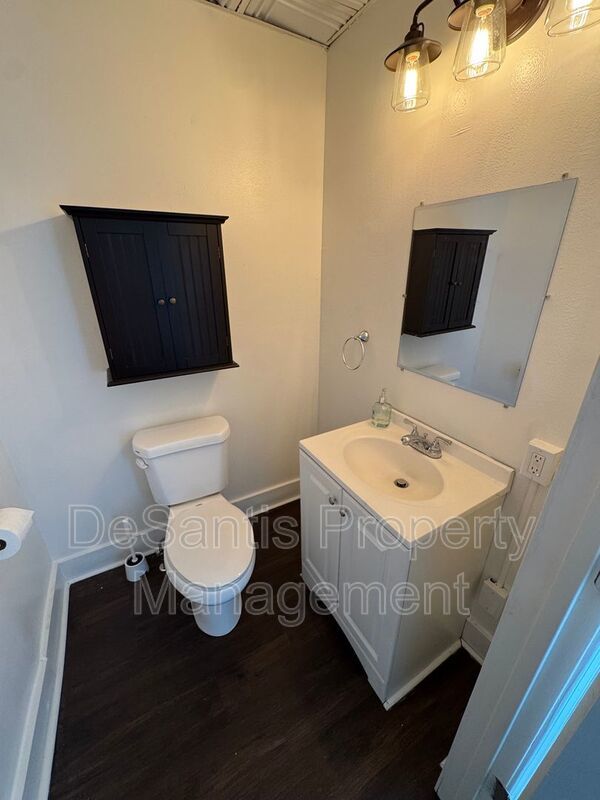 3 Bedroom 1.5 Bath in Natrona Heights! property image