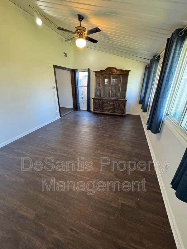 3 Bedroom 1.5 Bath in Natrona Heights! property image