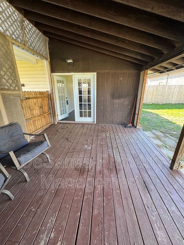 3 Bedroom 1.5 Bath in Natrona Heights! property image