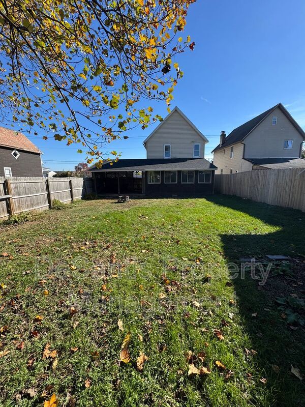 3 Bedroom 1.5 Bath in Natrona Heights! property image