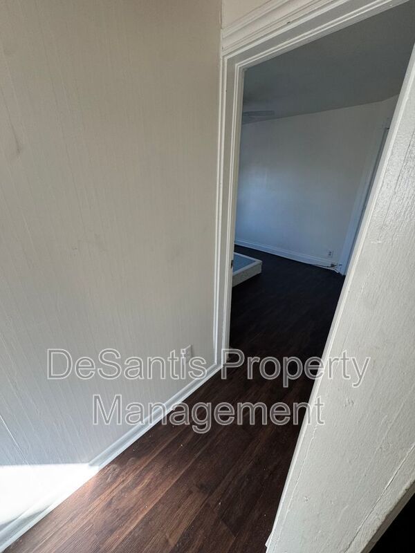 3 Bedroom 1.5 Bath in Natrona Heights! property image