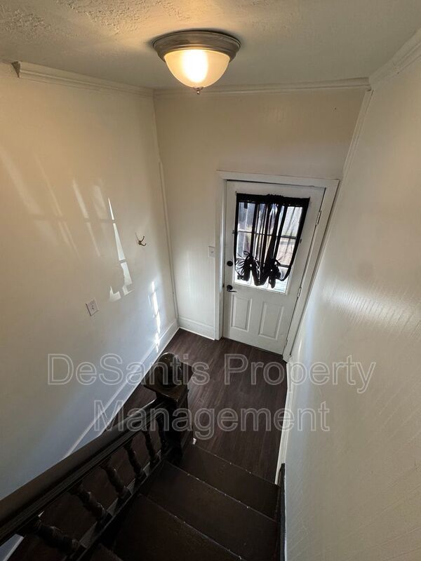 3 Bedroom 1.5 Bath in Natrona Heights! property image