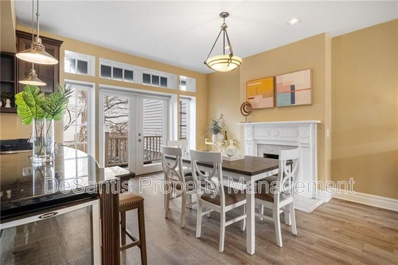 Luxurious 5-Bedroom Rental in the Heart of Shadyside property image