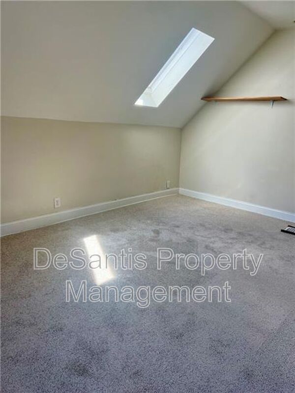 Luxurious 5-Bedroom Rental in the Heart of Shadyside property image