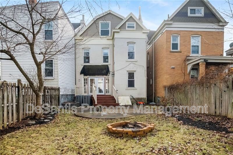 Luxurious 5-Bedroom Rental in the Heart of Shadyside property image