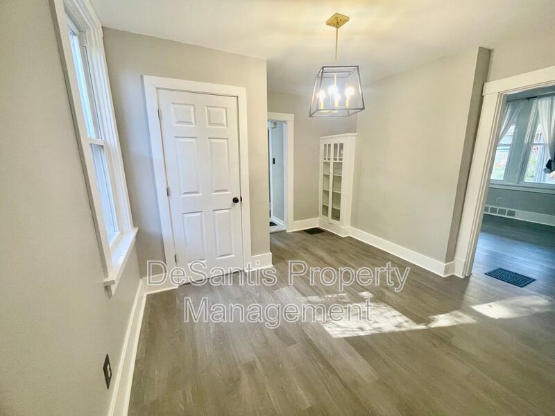 3 Bedroom 1.5 Bath in Dormont! Off Street Parking! property image