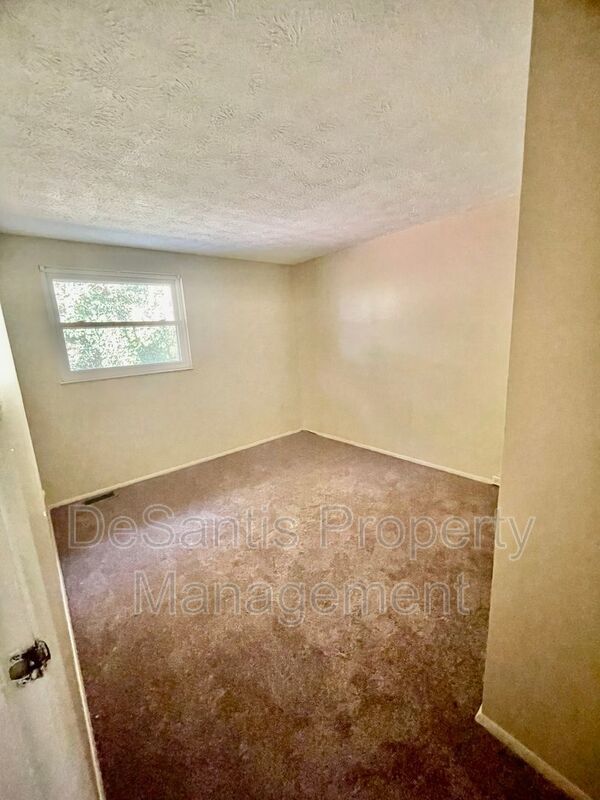 3 Bed 1.5 Bath- Bridgeville PA property image