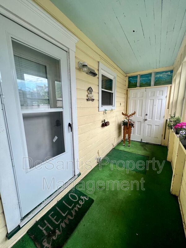 Stunning Apartment! - 2 Bedroom 1 Bathroom - Pittsburgh property image