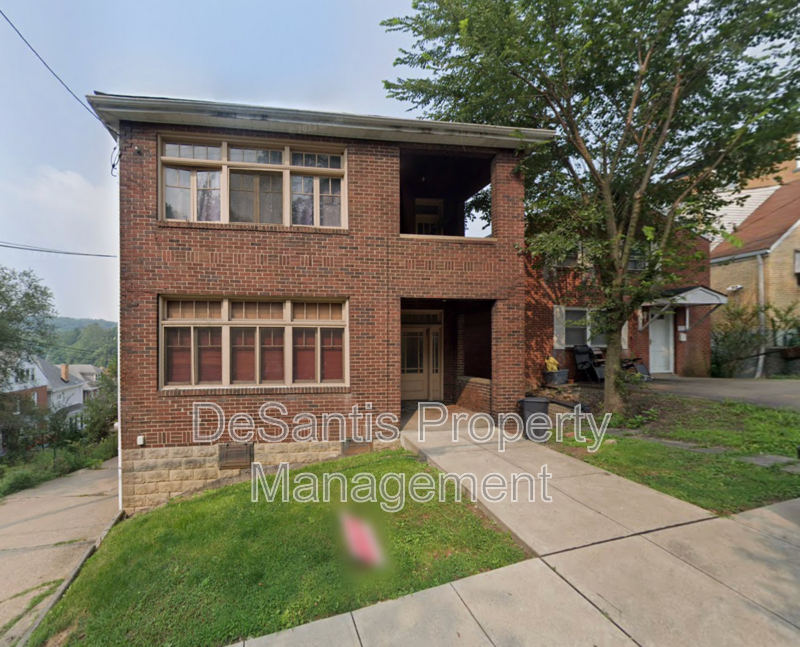 3 bed 1 bath- Pittsburgh PA property image