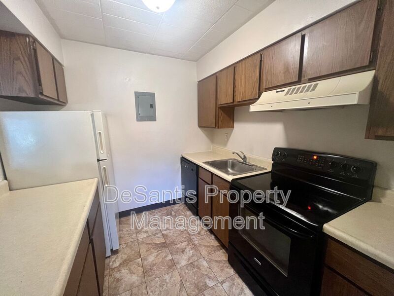1 Bedroom 1 Bath-Moon Township property image