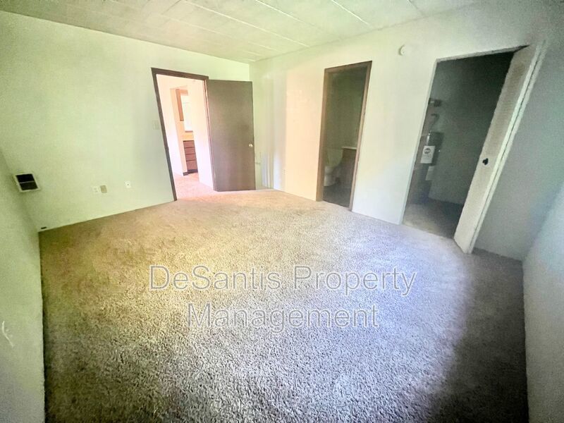 1 Bedroom 1 Bath-Moon Township property image
