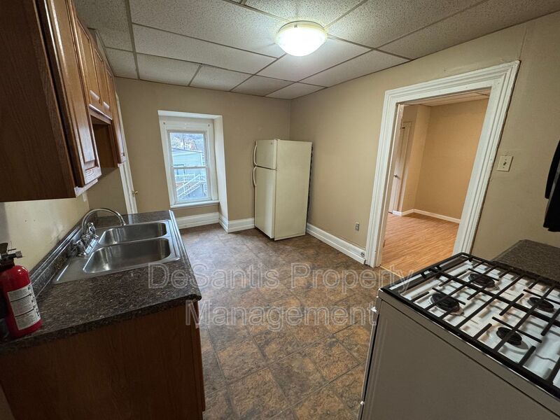 Southside - 1 Bed 1 Bath - Fantastic Location! property image