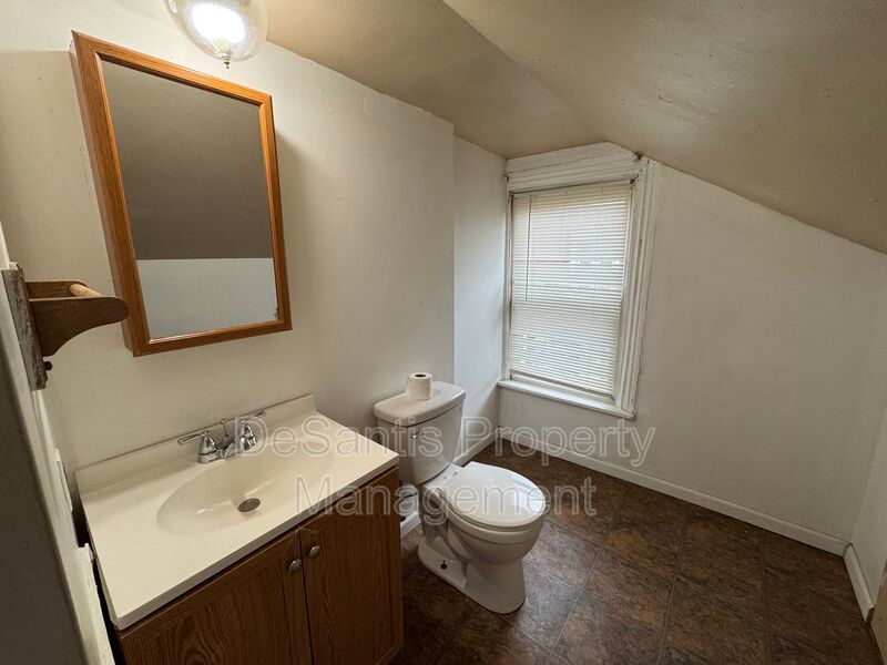 Southside - 1 Bed 1 Bath - Fantastic Location! property image