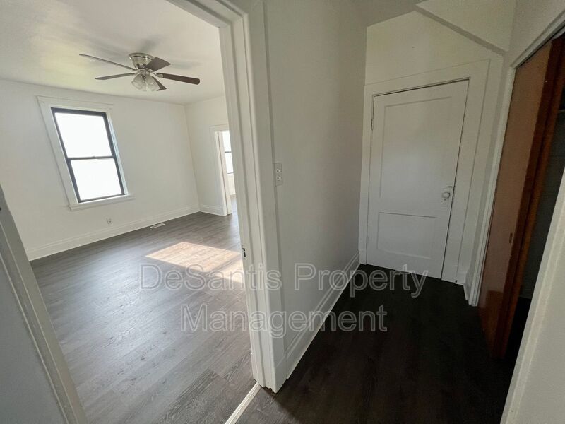 Newly Renovated - 2 Bedroom 1 Bathroom - Crescent Pa property image