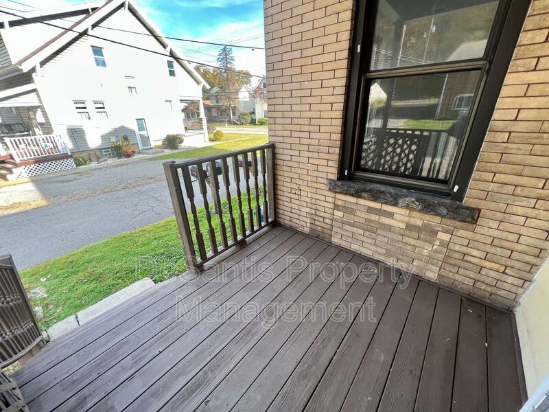 Newly Renovated - 2 Bedroom 1 Bathroom - Crescent Pa property image