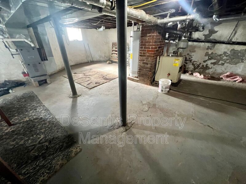 Newly Renovated - 2 Bedroom 1 Bathroom - Crescent Pa property image