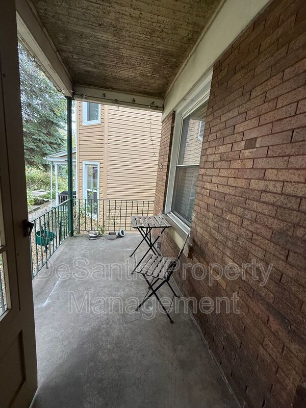 Charming First-Floor One bedroom, One bath in Mt. Washington property image