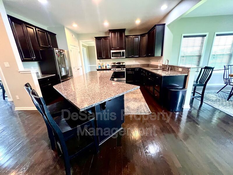Luxury Living: Fully Furnished Gem at 3006 Farmview Drive, McDonald, PA property image