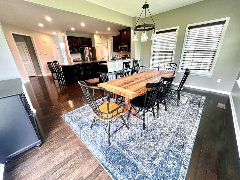 Luxury Living: Fully Furnished Gem at 3006 Farmview Drive, McDonald, PA property image