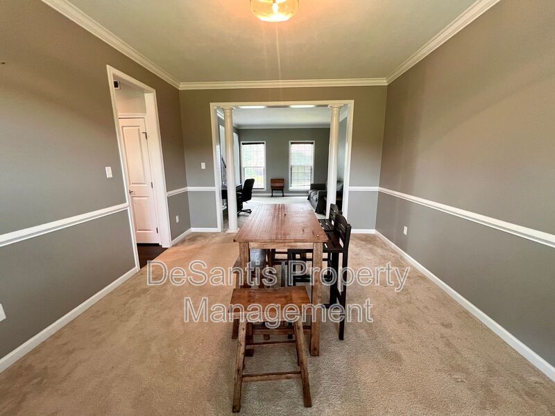 Luxury Living: Fully Furnished Gem at 3006 Farmview Drive, McDonald, PA property image