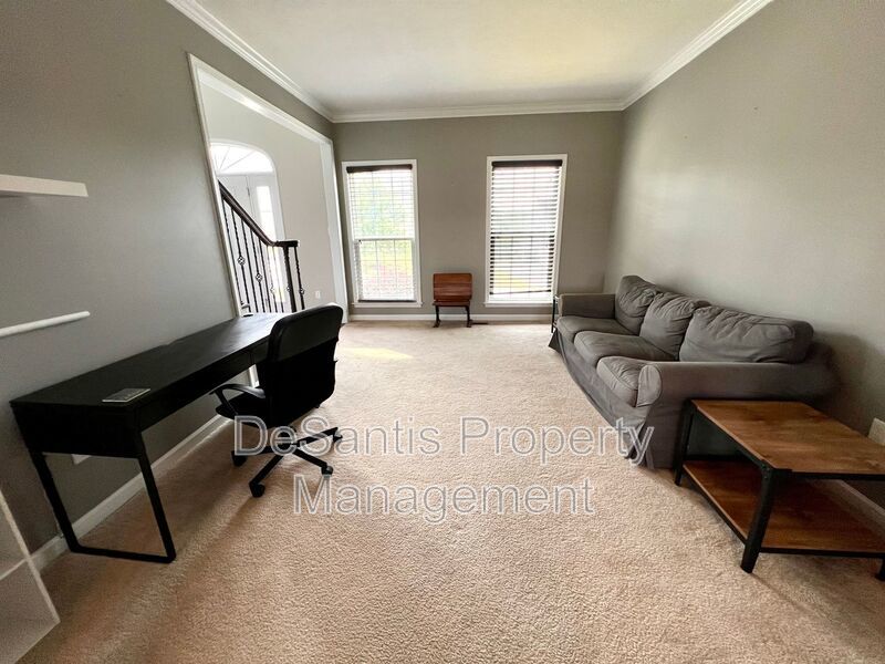 Luxury Living: Fully Furnished Gem at 3006 Farmview Drive, McDonald, PA property image