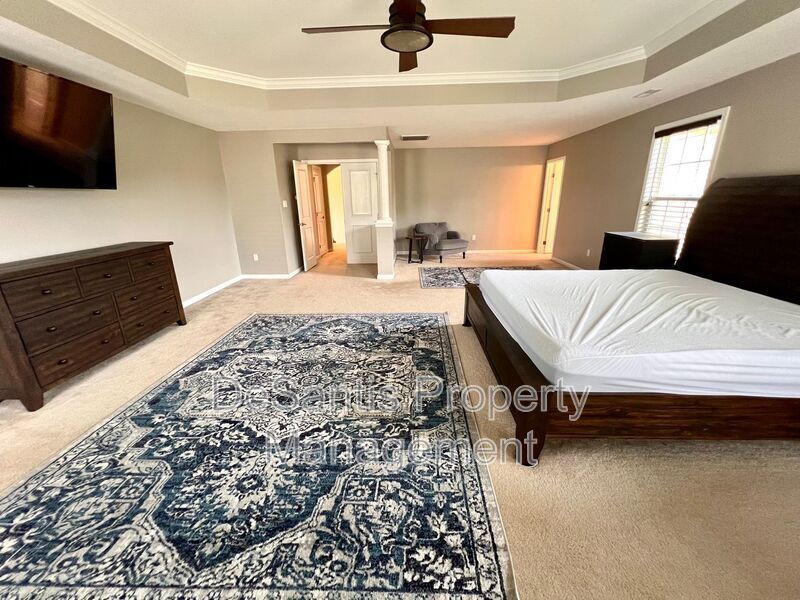 Luxury Living: Fully Furnished Gem at 3006 Farmview Drive, McDonald, PA property image