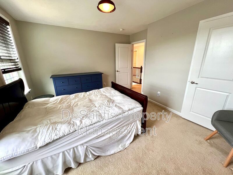 Luxury Living: Fully Furnished Gem at 3006 Farmview Drive, McDonald, PA property image