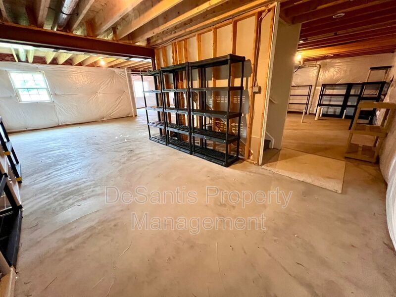 Luxury Living: Fully Furnished Gem at 3006 Farmview Drive, McDonald, PA property image