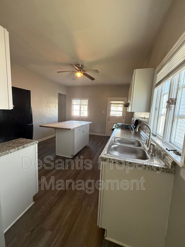 2 Bed 1 Bath- Rochester PA property image