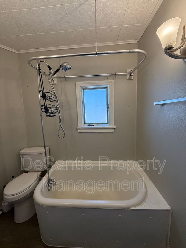 2 Bed 1 Bath- Rochester PA property image