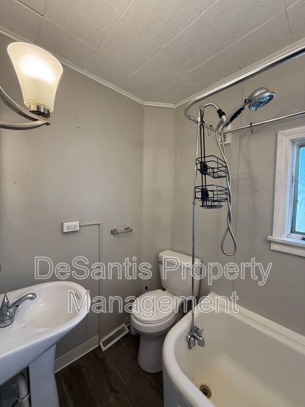 2 Bed 1 Bath- Rochester PA property image