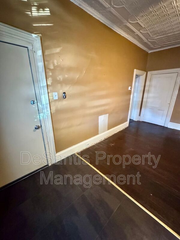 Pittsburgh - Spacious 1 Bed 1 Bathroom - Ample Storage Space property image