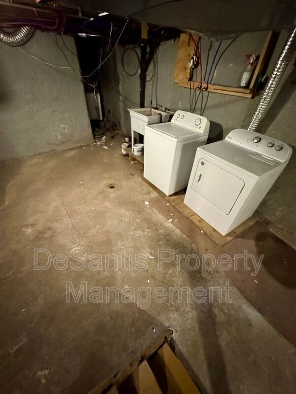 Pittsburgh - Spacious 1 Bed 1 Bathroom - Ample Storage Space property image