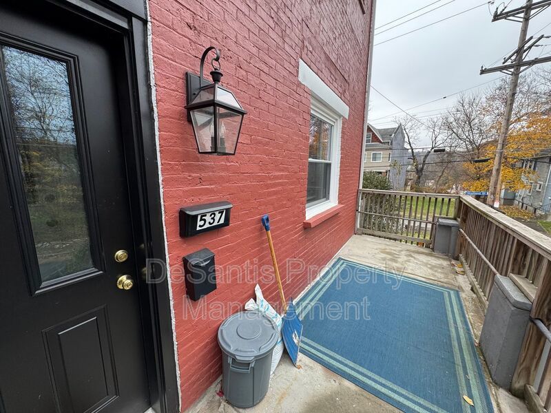 Charming 5BR Home in the Heart of Pittsburgh – Spacious, Stylish & Full of Character property image