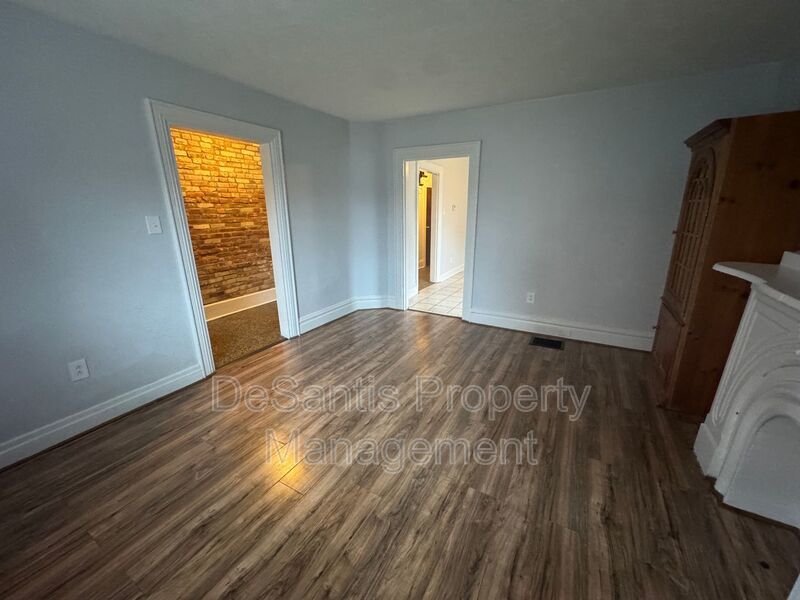 Charming 5BR Home in the Heart of Pittsburgh – Spacious, Stylish & Full of Character property image