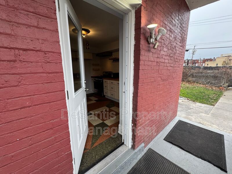 Charming 5BR Home in the Heart of Pittsburgh – Spacious, Stylish & Full of Character property image