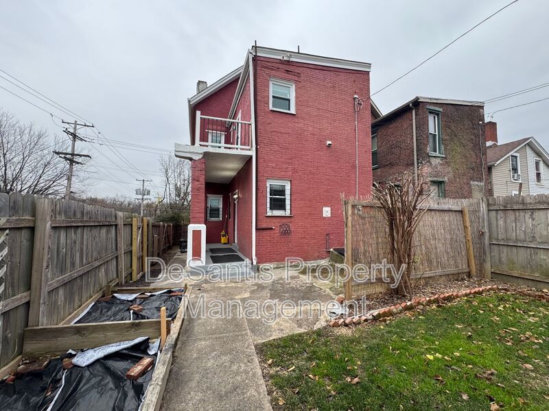 Charming 5BR Home in the Heart of Pittsburgh – Spacious, Stylish & Full of Character property image